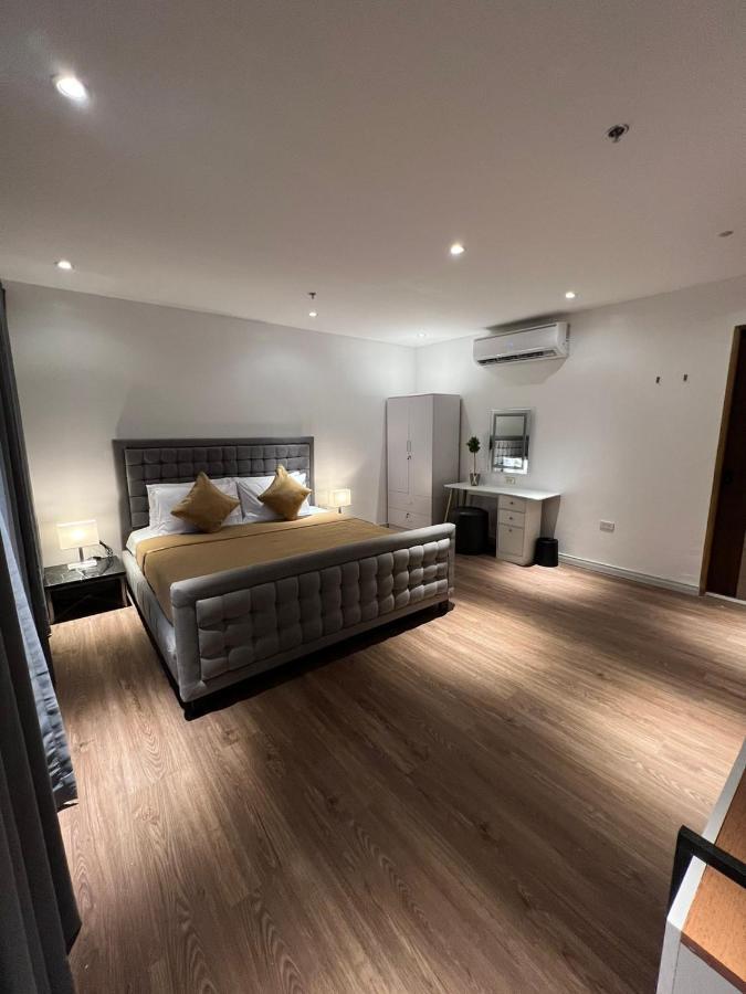 City Park Hotel Residences Taguig Εξωτερικό φωτογραφία
